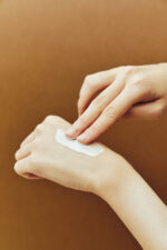 [SKIN1004] Madagascar Centella Probio-Cica Glow Sun Ampoule 50ml - Image 7