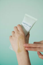 [SKIN1004] Madagascar Centella Tea-Trica Mild Peeling Gel 125ml - Image 3