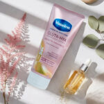 VASELINE GLUTA-HYA SMOOTH RADIANCE-200M