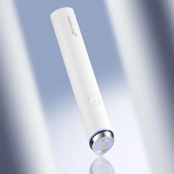 MEDICUBE AGE-R BOOSTER PRO MINI